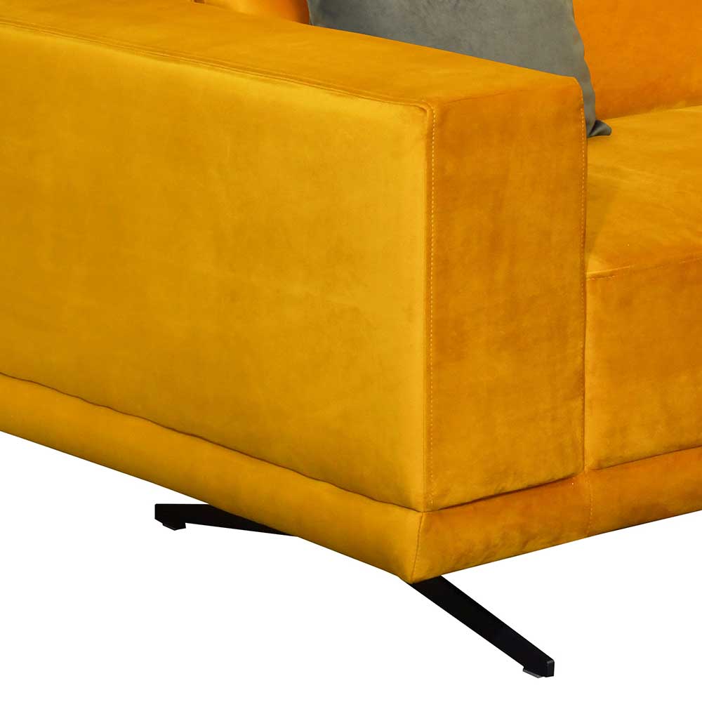 Design Sofa in Gelb Velours - Yoco