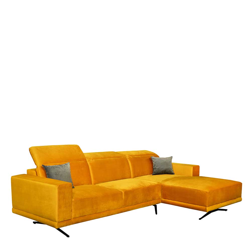 Design Sofa in Gelb Velours - Yoco